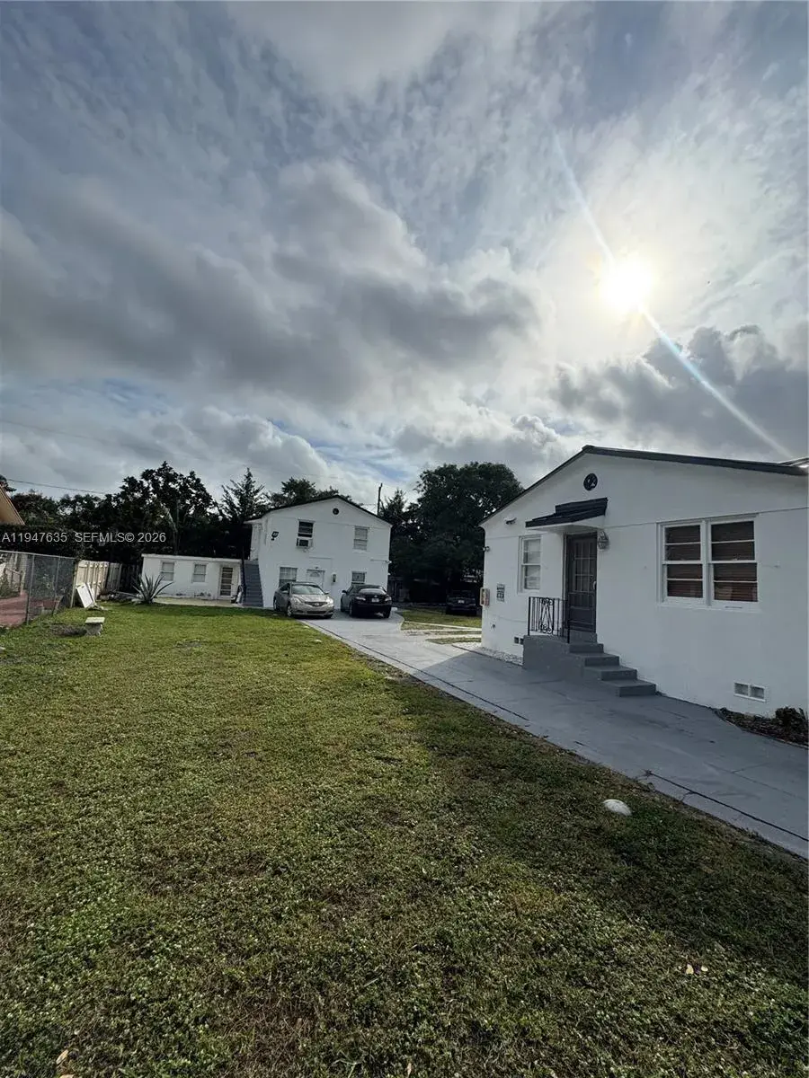 921 N 17th Ct # 925, Hollywood FL 33020