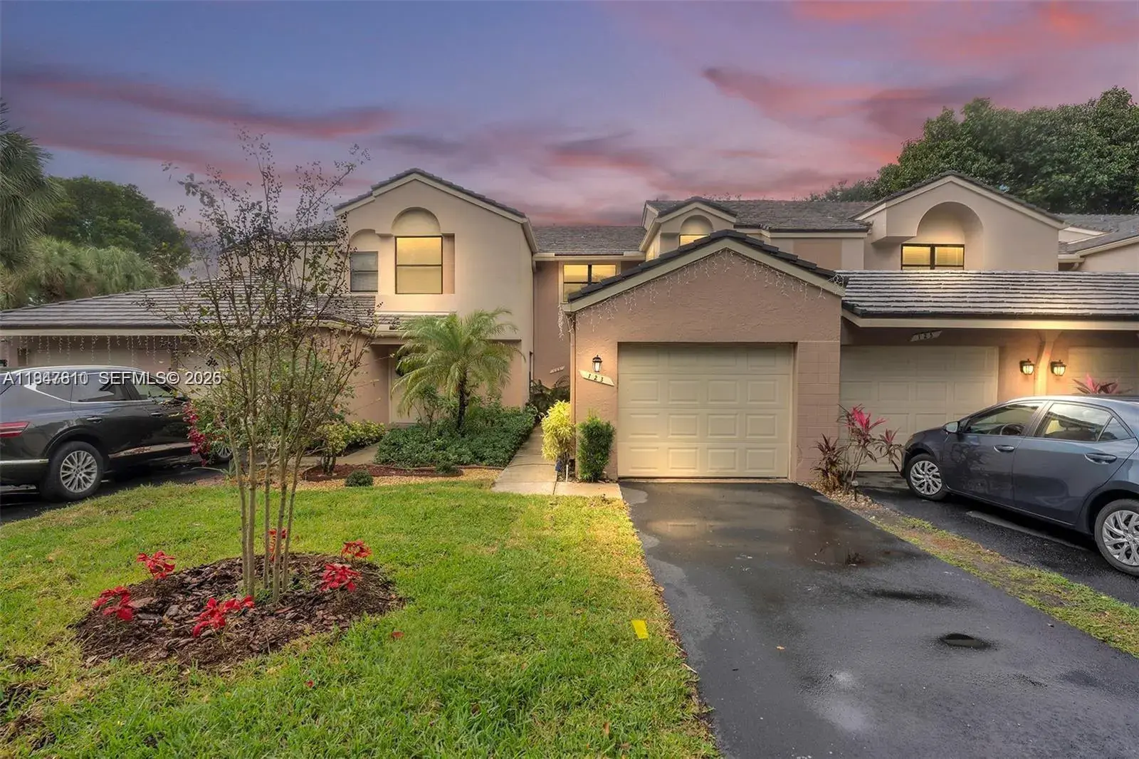 2 bedroom 2 bath Residential for sale at 123 NW 98th Ter, Plantation FL 33324