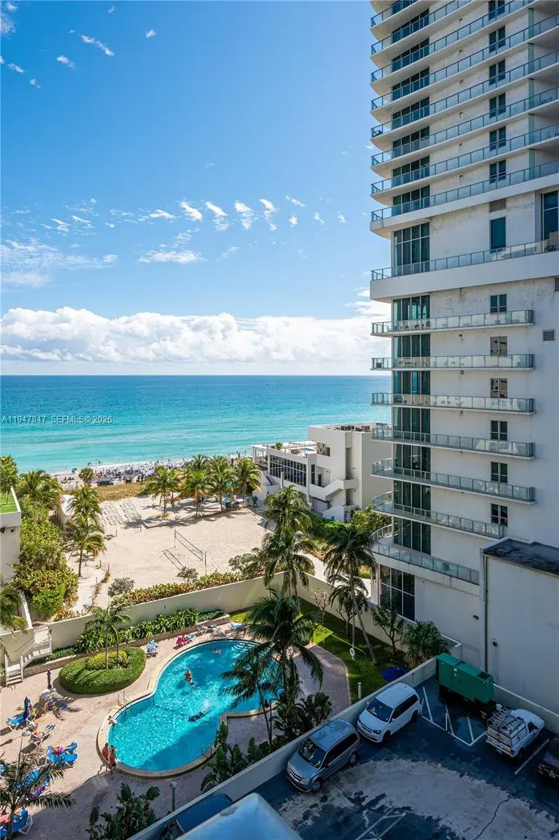 4001 S Ocean Dr # 9J, Hollywood FL 33019
