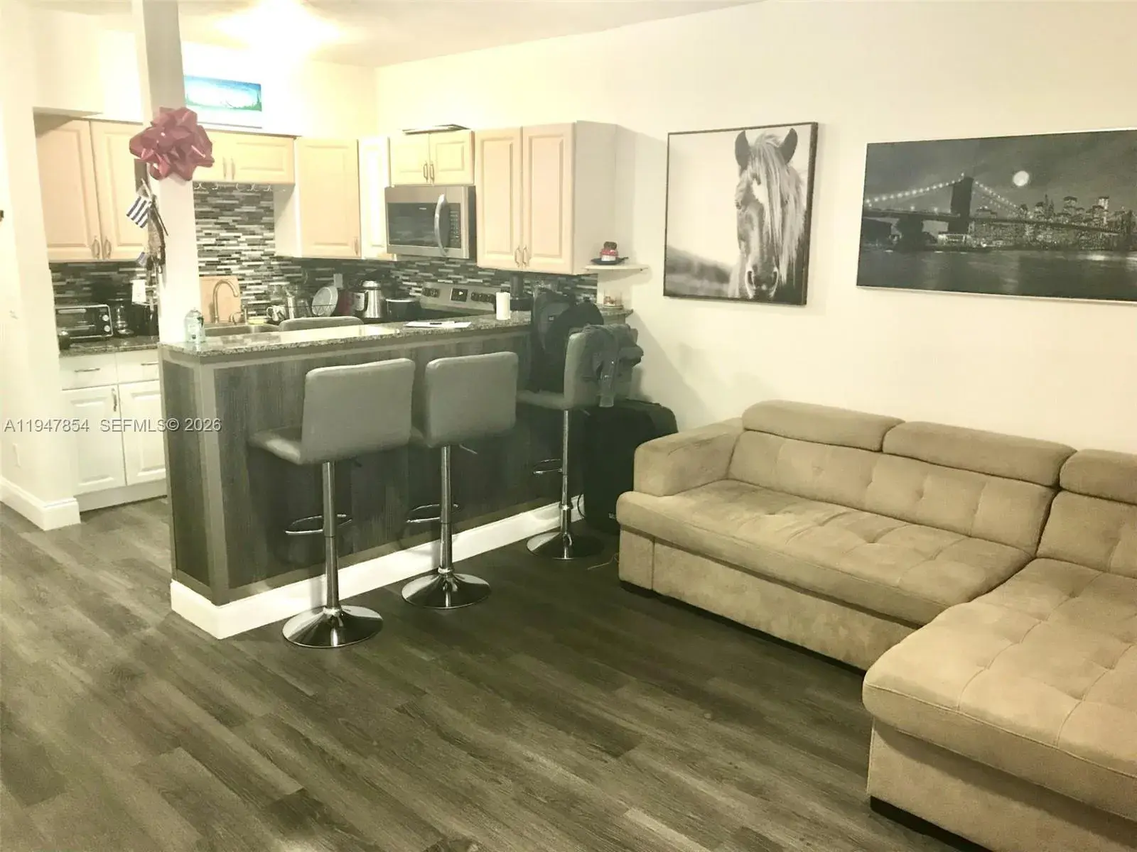 900 SW 11th Ave # 7C, Hallandale Beach FL 33009