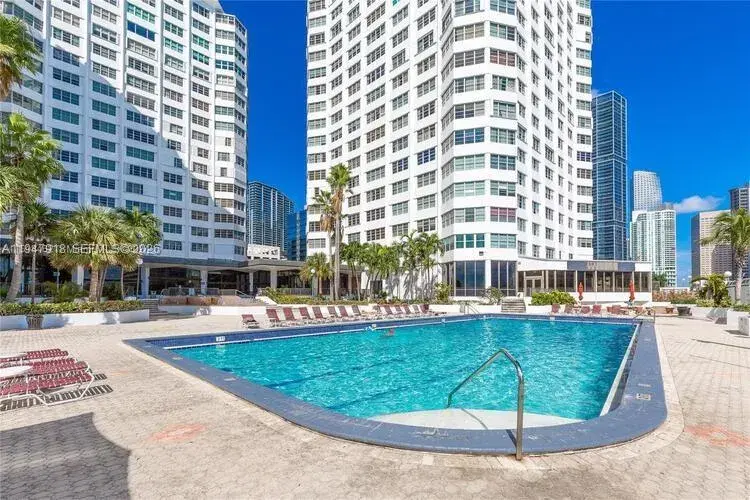 801 Brickell Bay Dr # 764, Miami FL 33131 photo 2