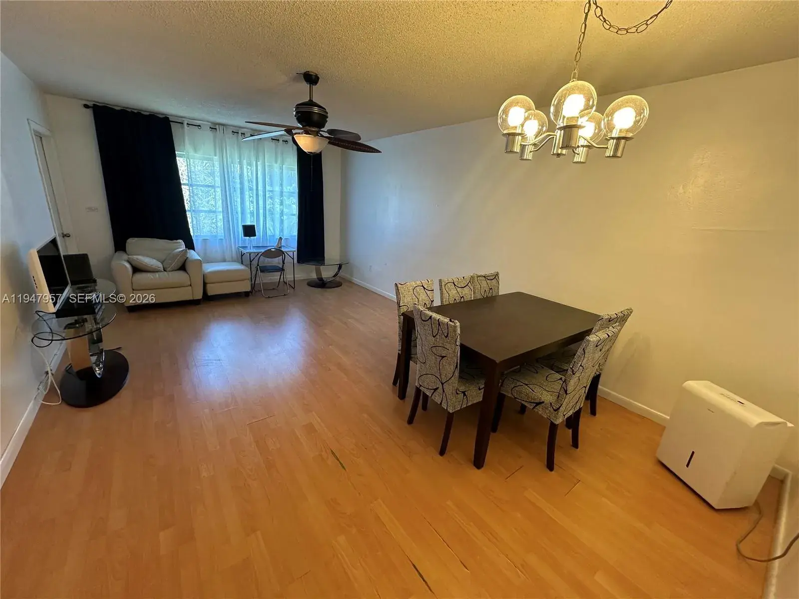 1 bedroom 1 bath Residential Lease for rent at 2825 NE 201st Ter # M216, Aventura FL 33180