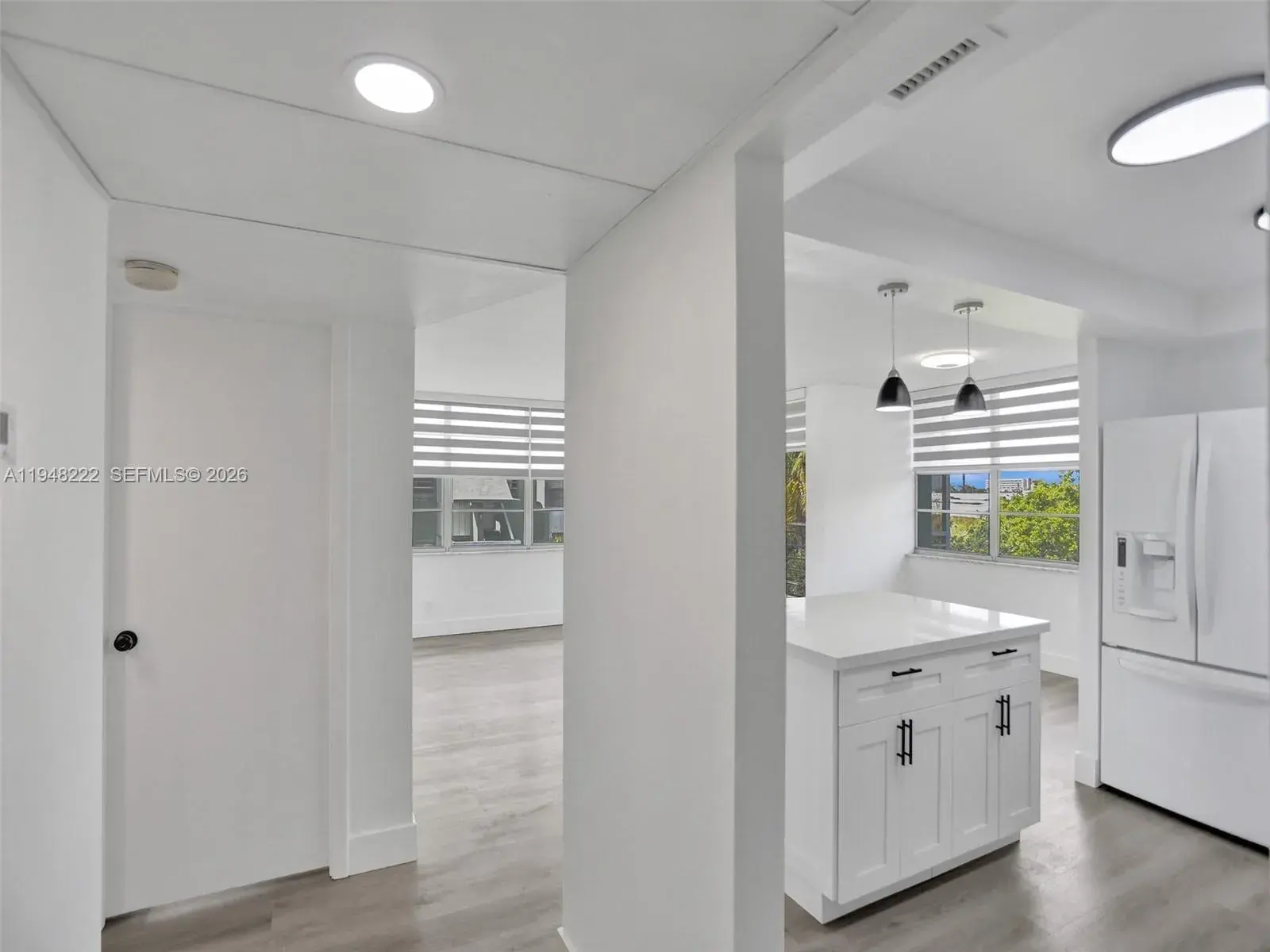 2 bedroom 2 bath Residential Lease for rent at 2771 Taft St # 409, Hollywood FL 33020