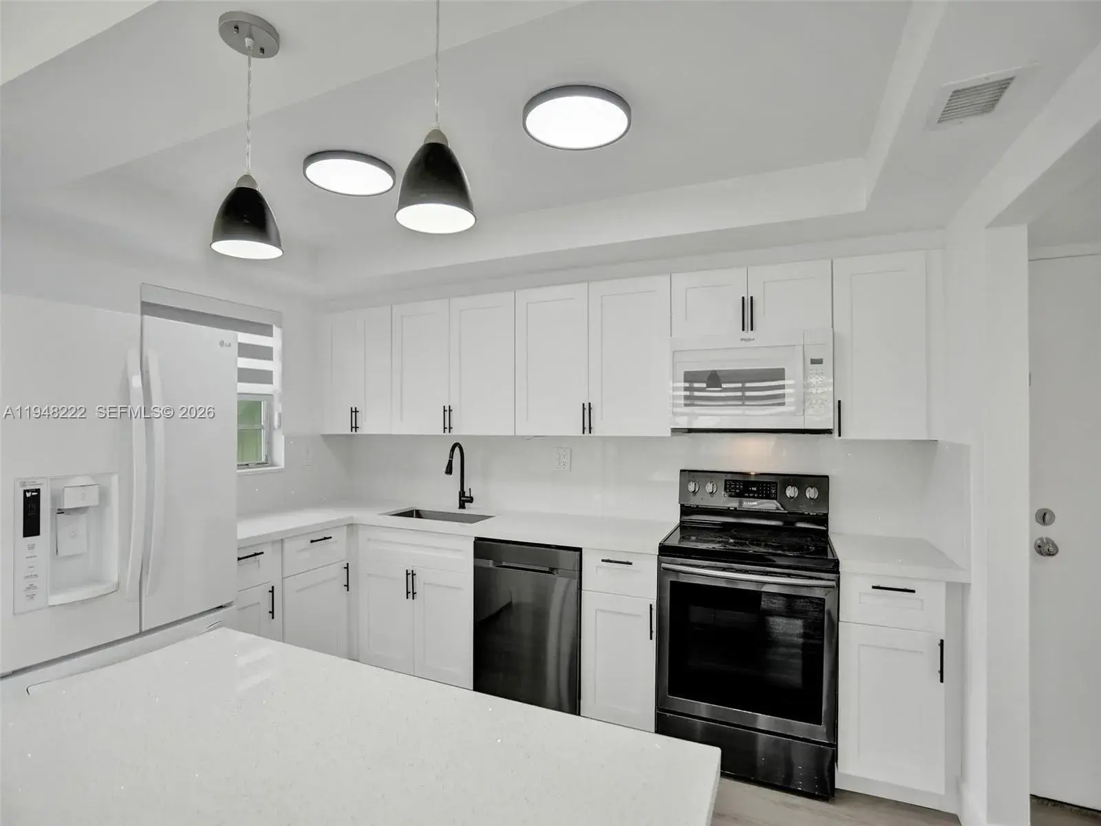 2771 Taft St # 409, Hollywood FL 33020