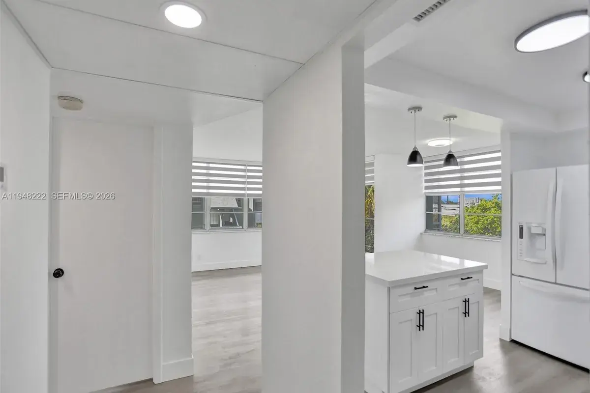 2771 Taft St # 409, Hollywood FL 33020