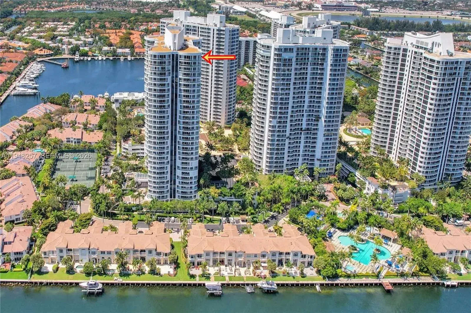 3 bedroom 3 bath Residential for sale at 21050 Point Pl # 3104, Aventura FL 33180