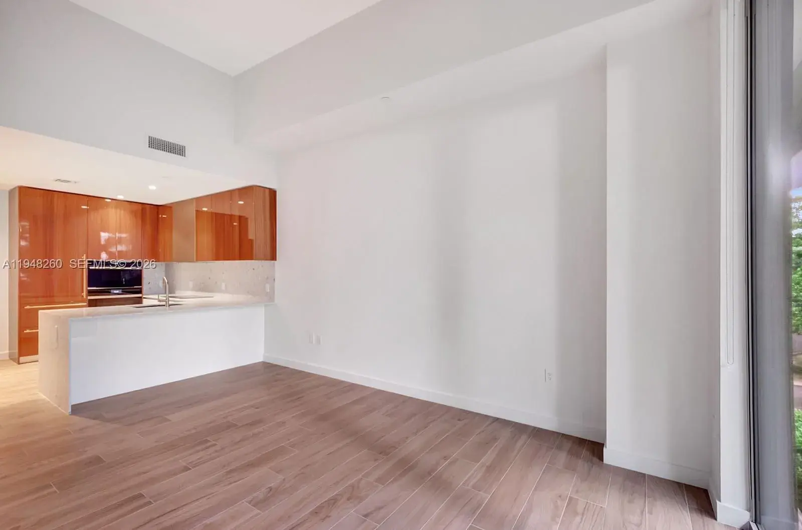 2678 Tigertail Ave # 204, Miami FL 33133