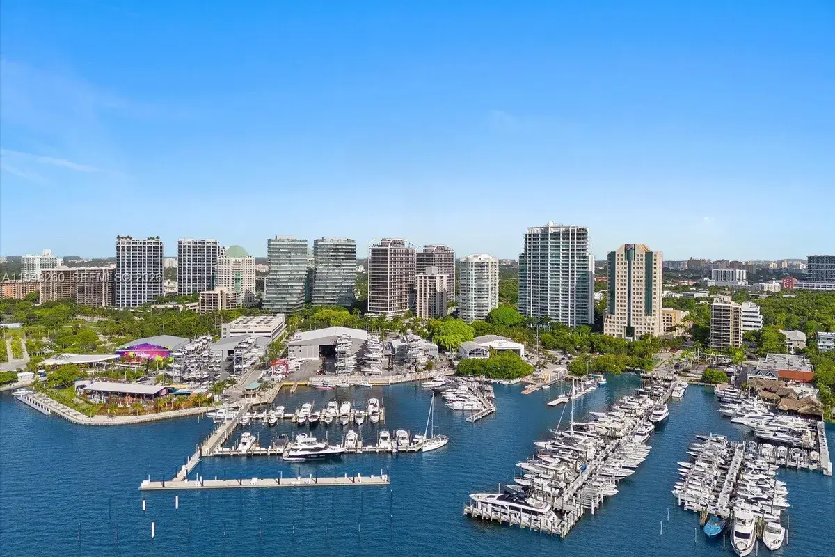 2678 Tigertail Ave # 204, Miami FL 33133