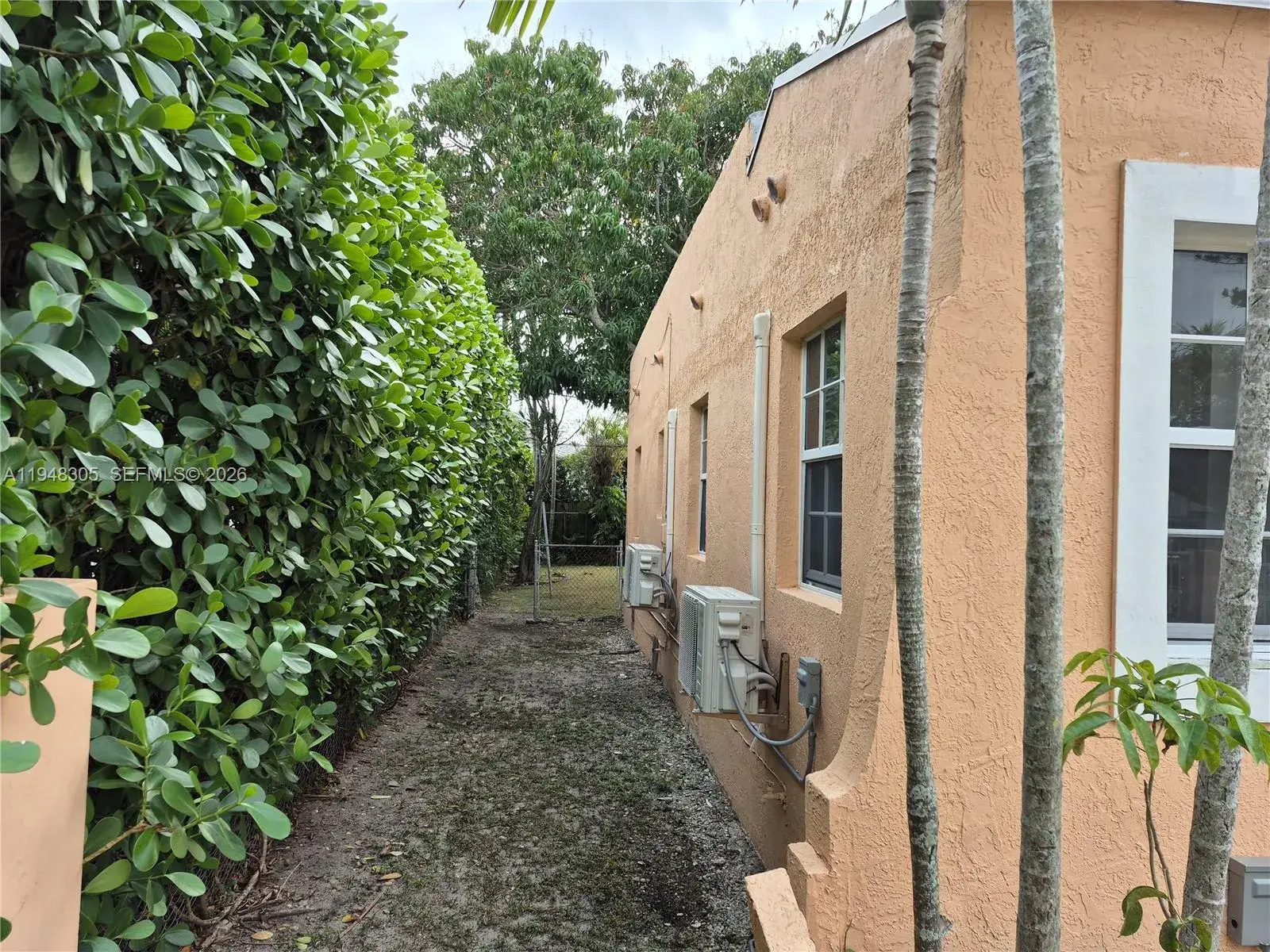 28 NE 49th St # 0, Miami FL 33137