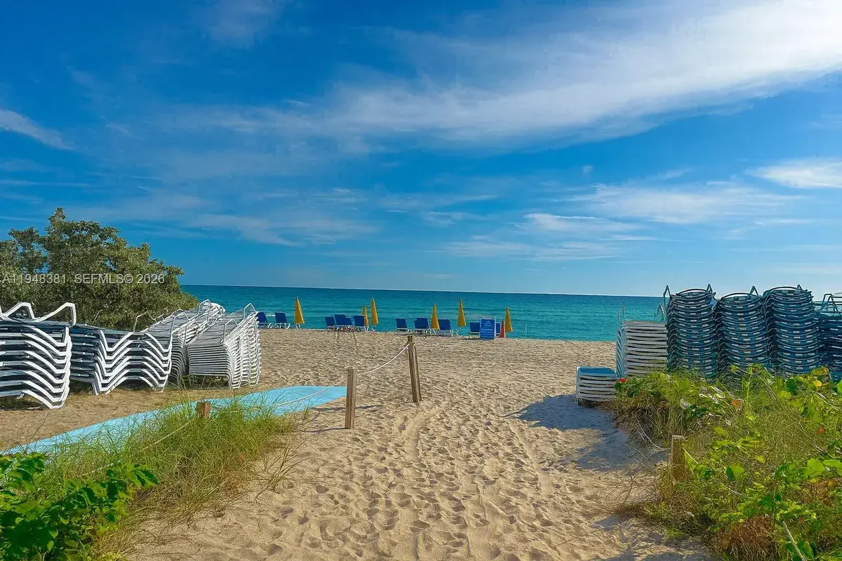 4001 S Ocean Dr # 3J, Hollywood FL 33019