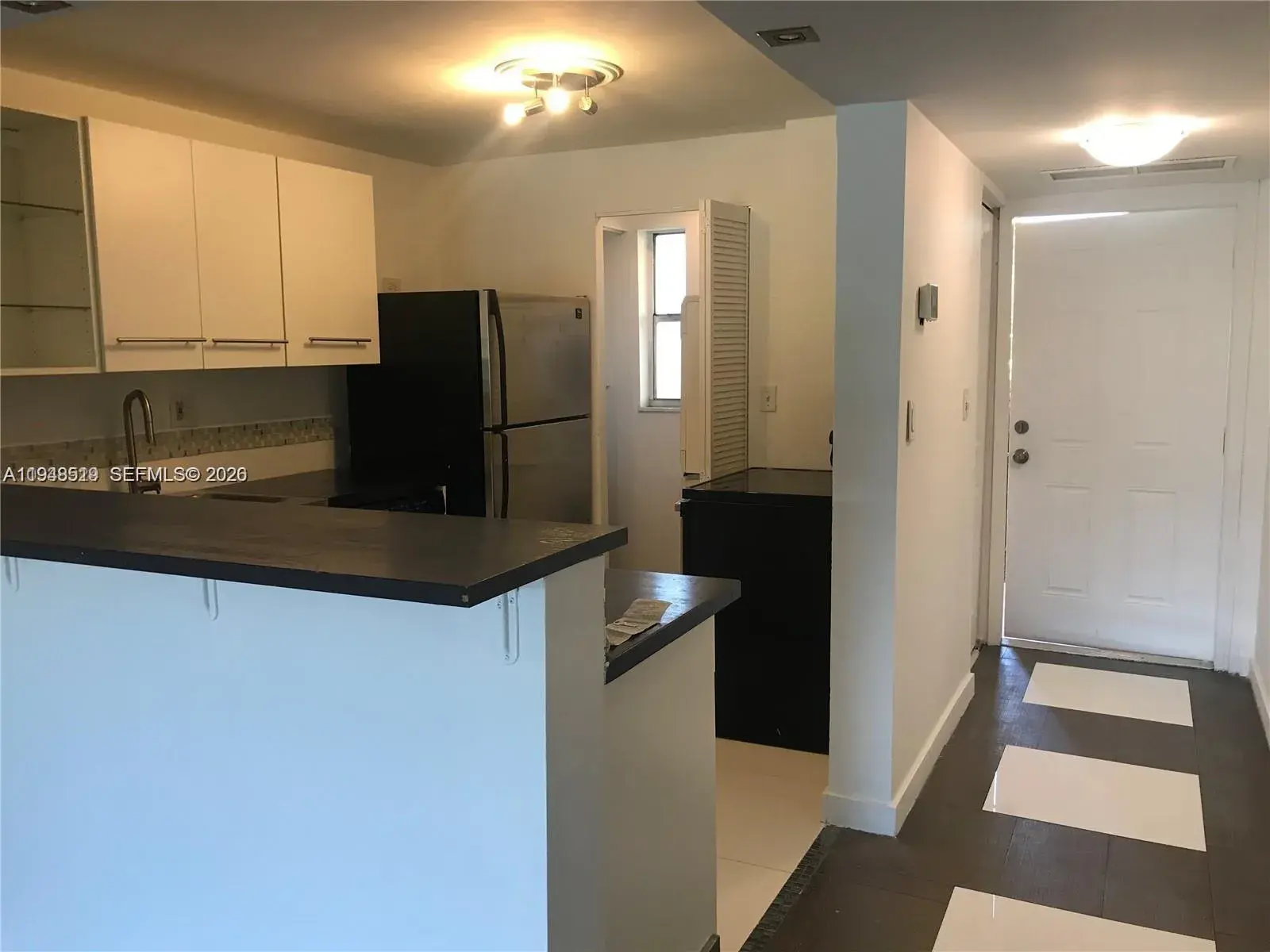 8040 N Colony Cir N # 101, Tamarac FL 33321