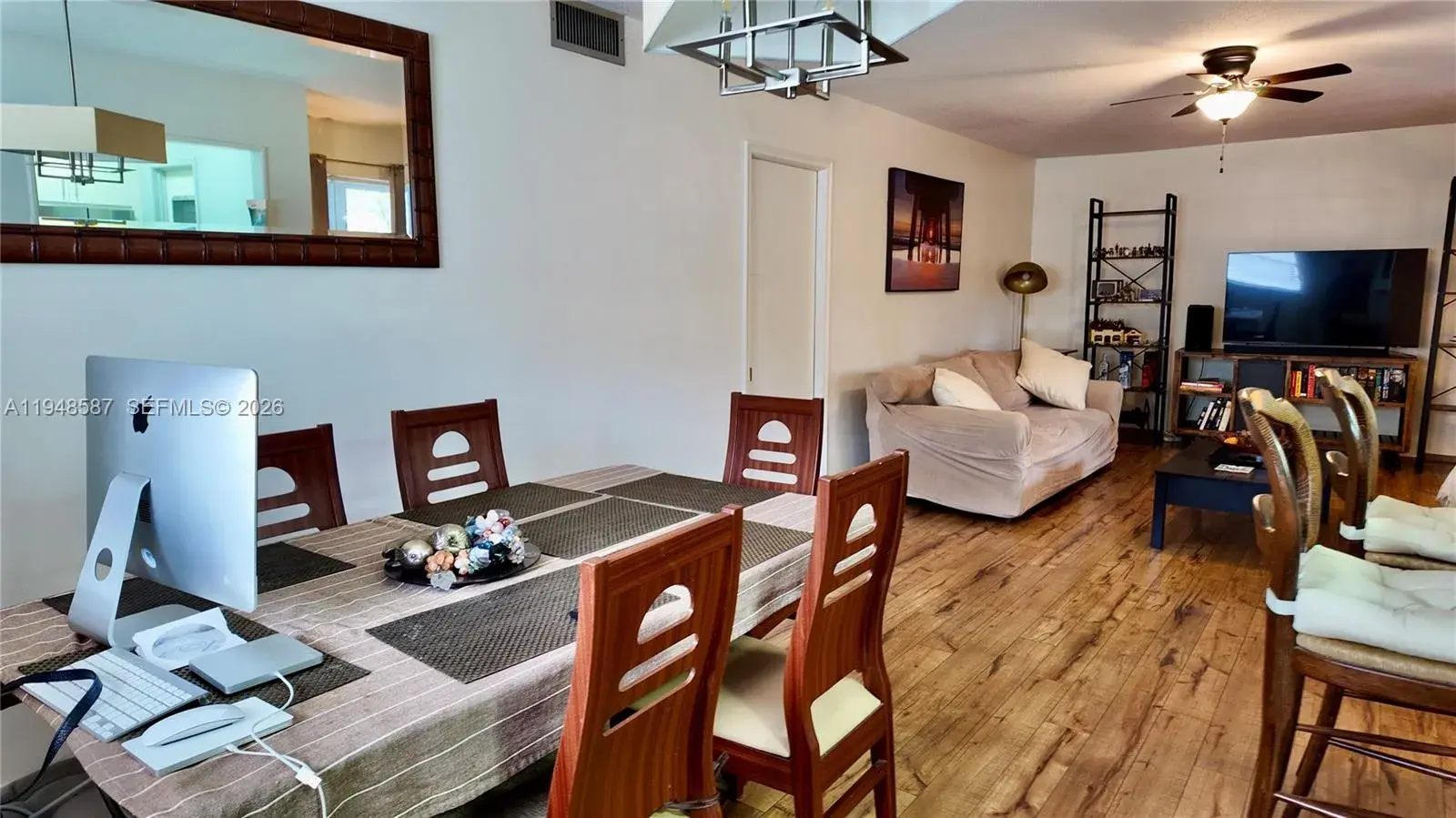 412 S Luna Ct # 11, Hollywood FL 33021