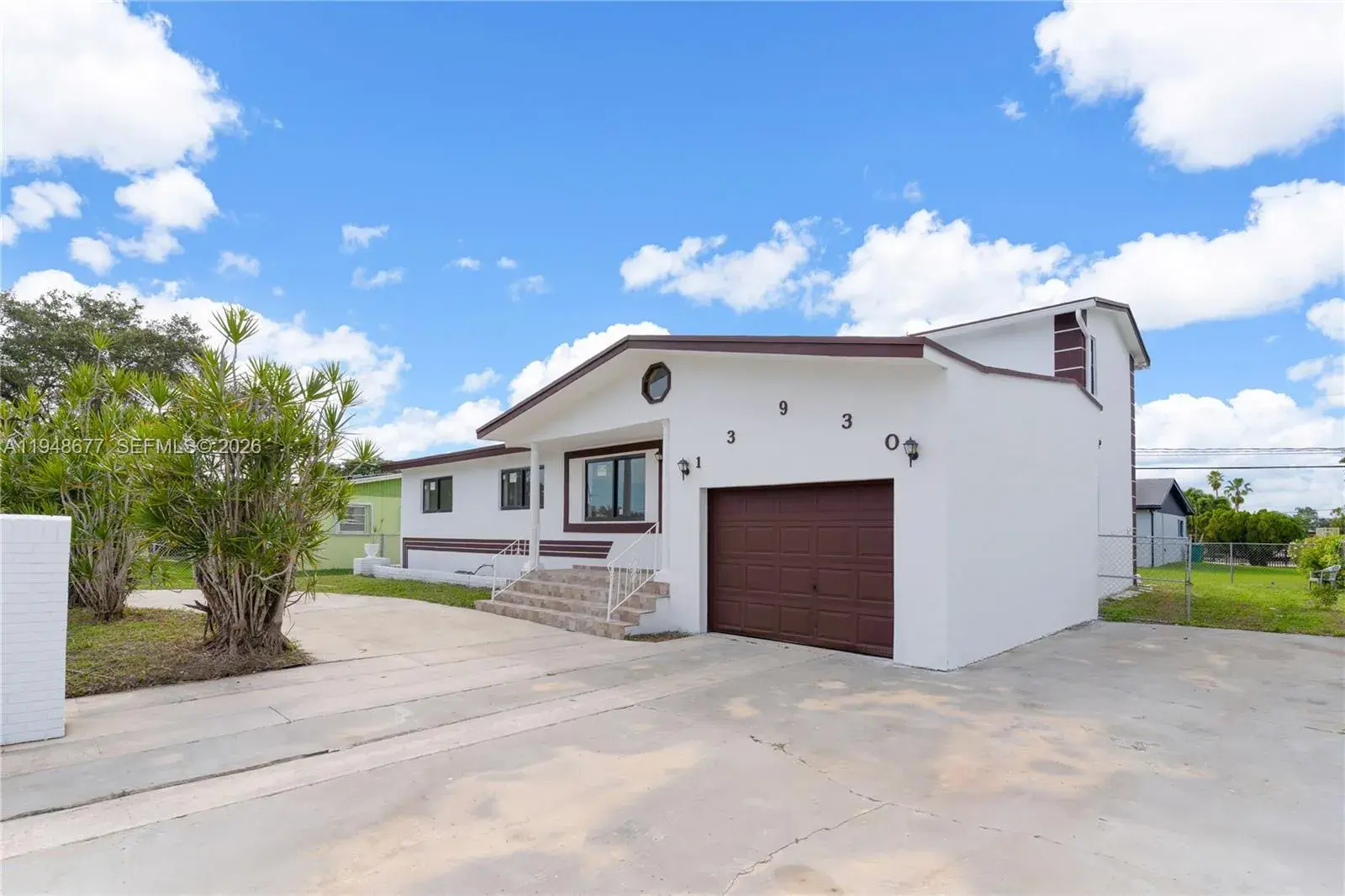 13930 Van Buren St, Miami FL 33176
