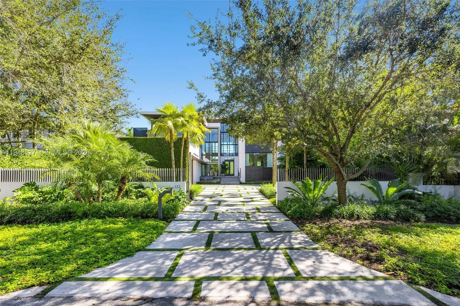 5 bedroom 5 bath for sale at 132 Paloma Dr, Coral Gables FL 33143