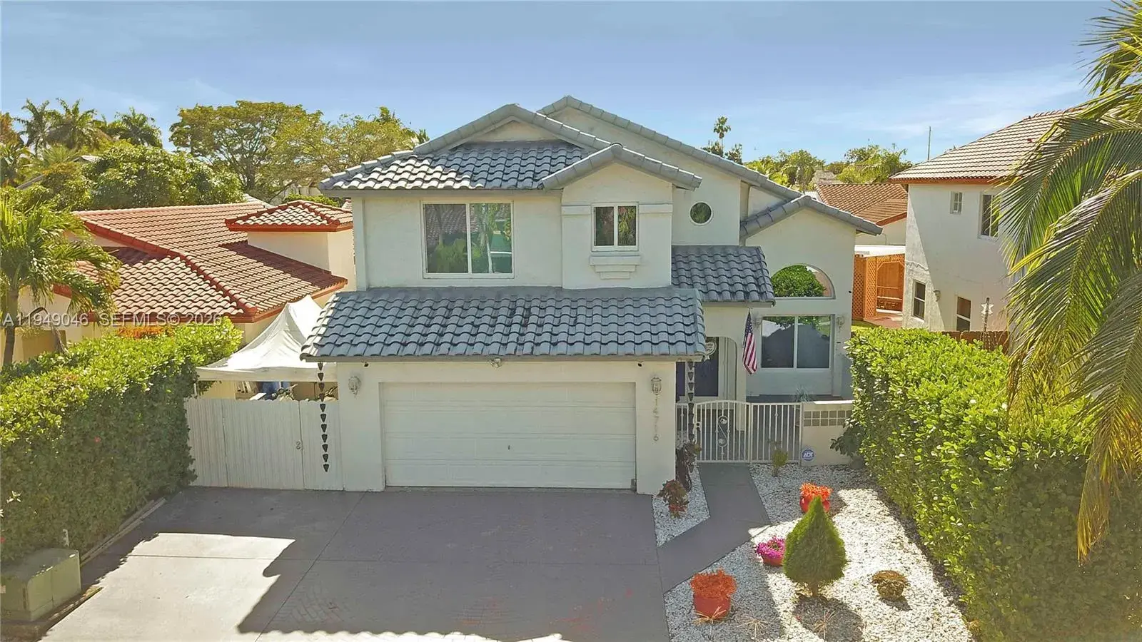 5 bedroom 3 bath Residential for sale at 14716 SW 111th Ter, Miami FL 33196