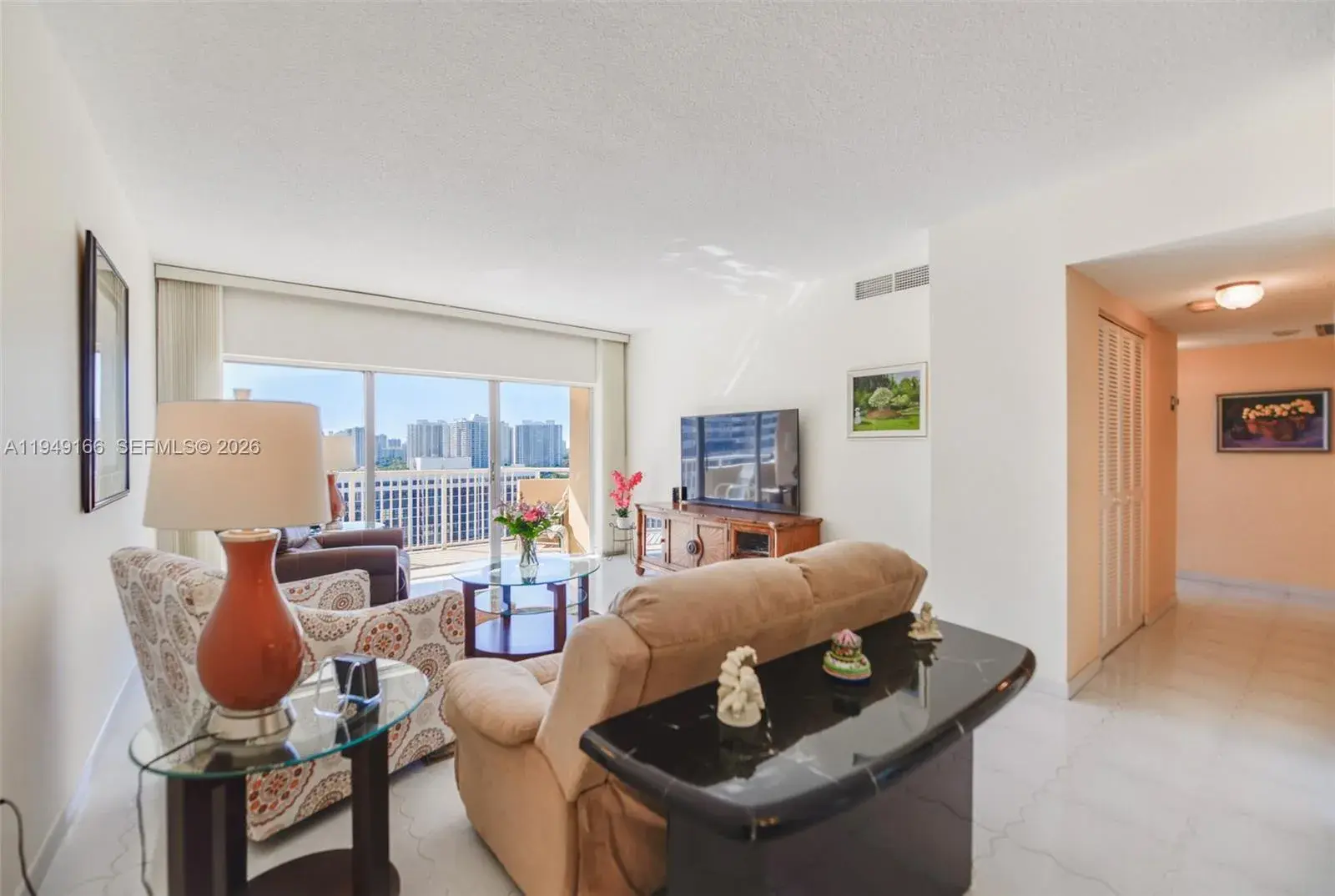 1965 S Ocean Dr # 18K, Hallandale Beach FL 33009