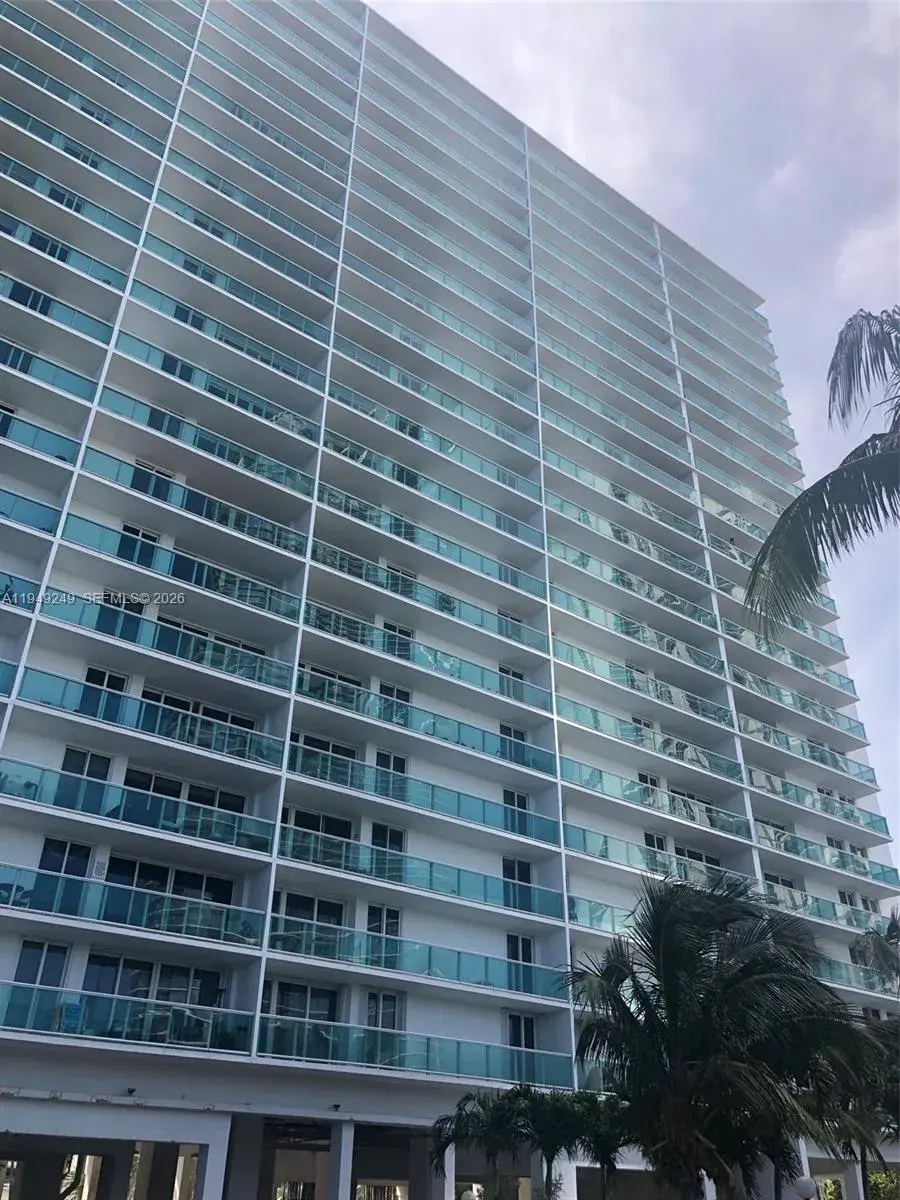 2 bedroom 2 bath for sale at 100 Bayview Dr # 408, Sunny Isles Beach FL 33160