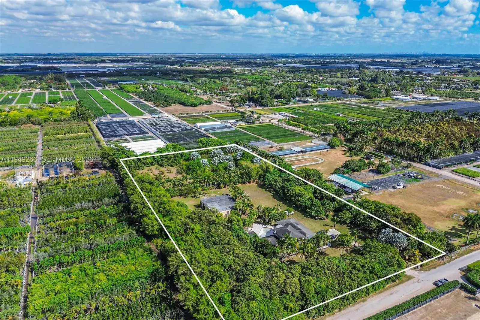 4 bedroom 4 bath Residential for sale at 18975 SW 224th St, Miami FL 33170