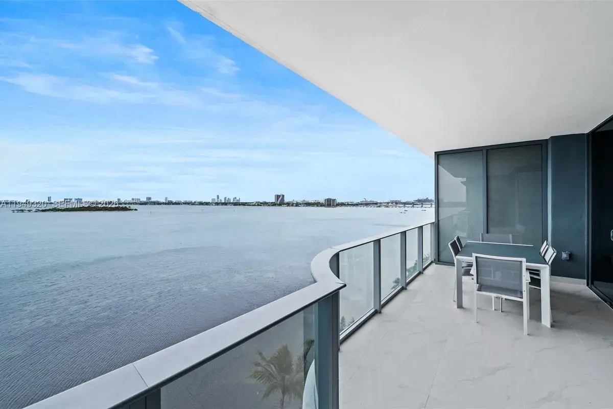 700 NE 24th # 505, Miami FL 33137