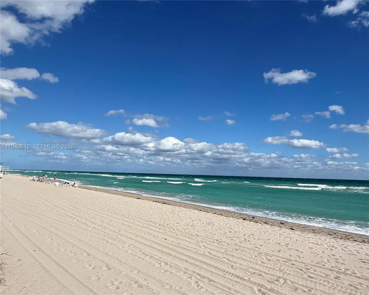 1 bedroom 1 bath Residential for sale at 3505 S Ocean Dr # 311, Hollywood FL 33019