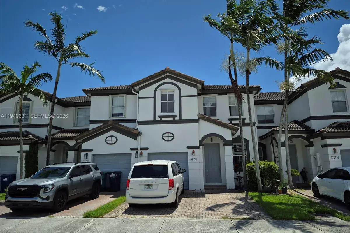 7673 NW 116th Ave, Doral FL 33178