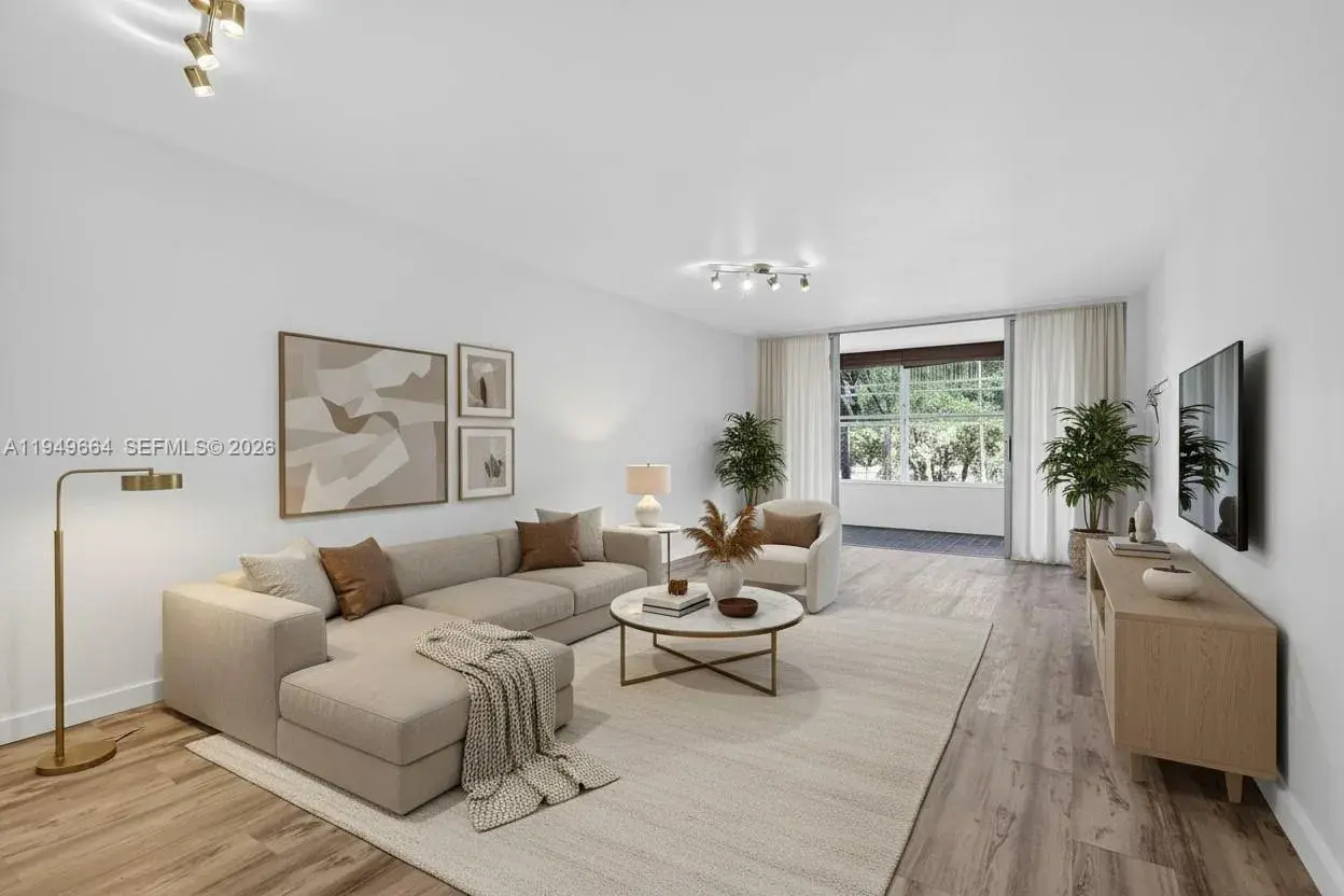 1 bedroom 1 bath Residential for sale at 1501 NE 191st St # C212, Miami FL 33179