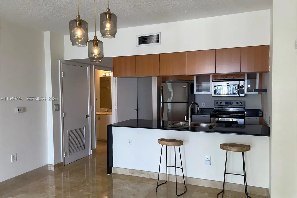 1750 N Bayshore Dr # 2511, Miami FL 33132