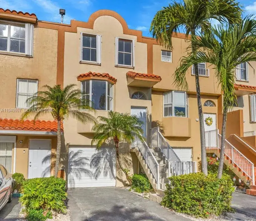 3 bedroom 2 bath Residential for sale at 390 NW 86th Ct # 803, Miami FL 33126