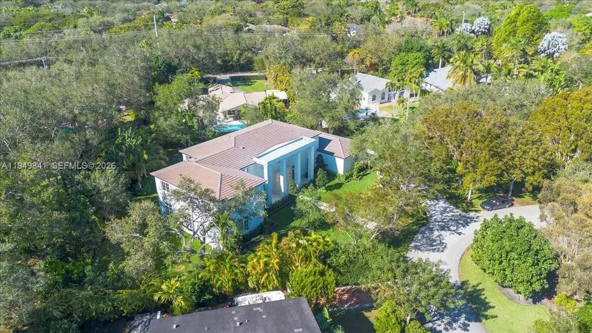 5940 SW 100th Ter, Pinecrest FL 33156