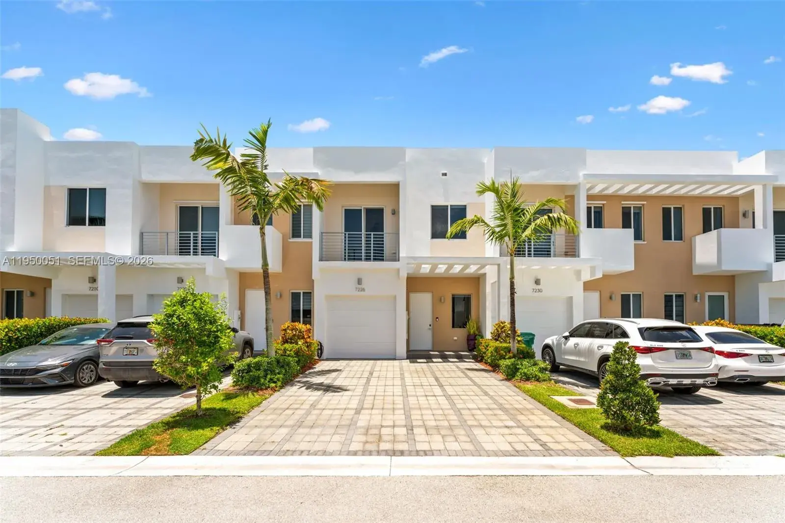 3 bedroom 2 bath Residential for sale at 7226 NW 103rd Path, Doral FL 33178