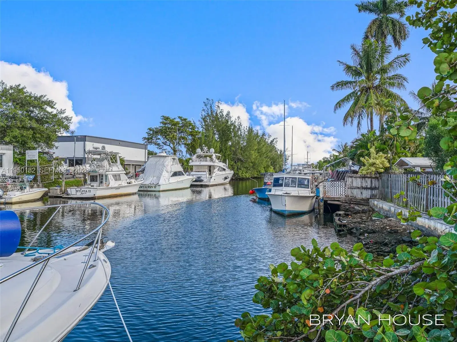 3341 NW 20th St, Miami FL 33142