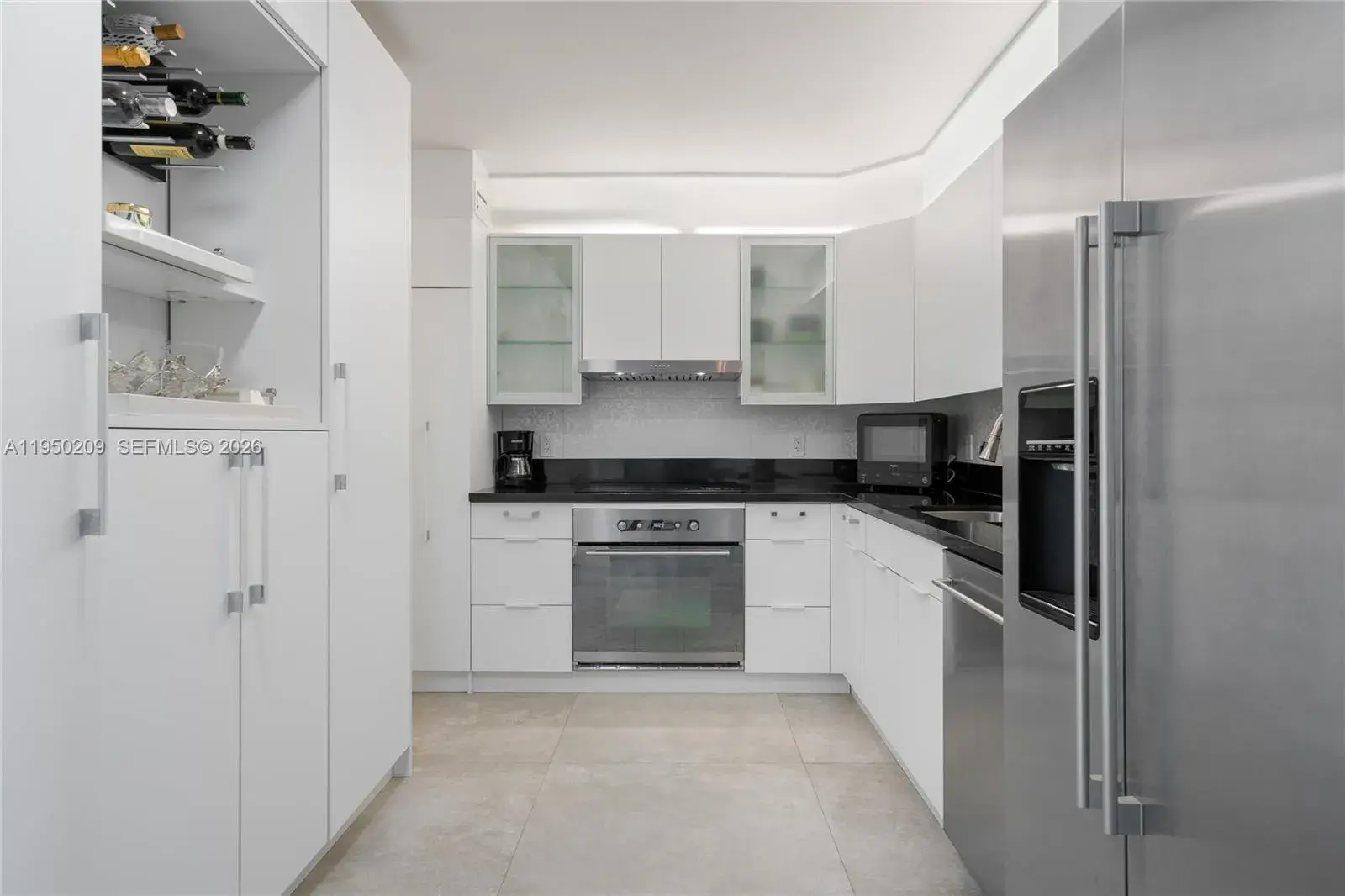 5750 Collins Ave # 15E, Miami Beach FL 33140