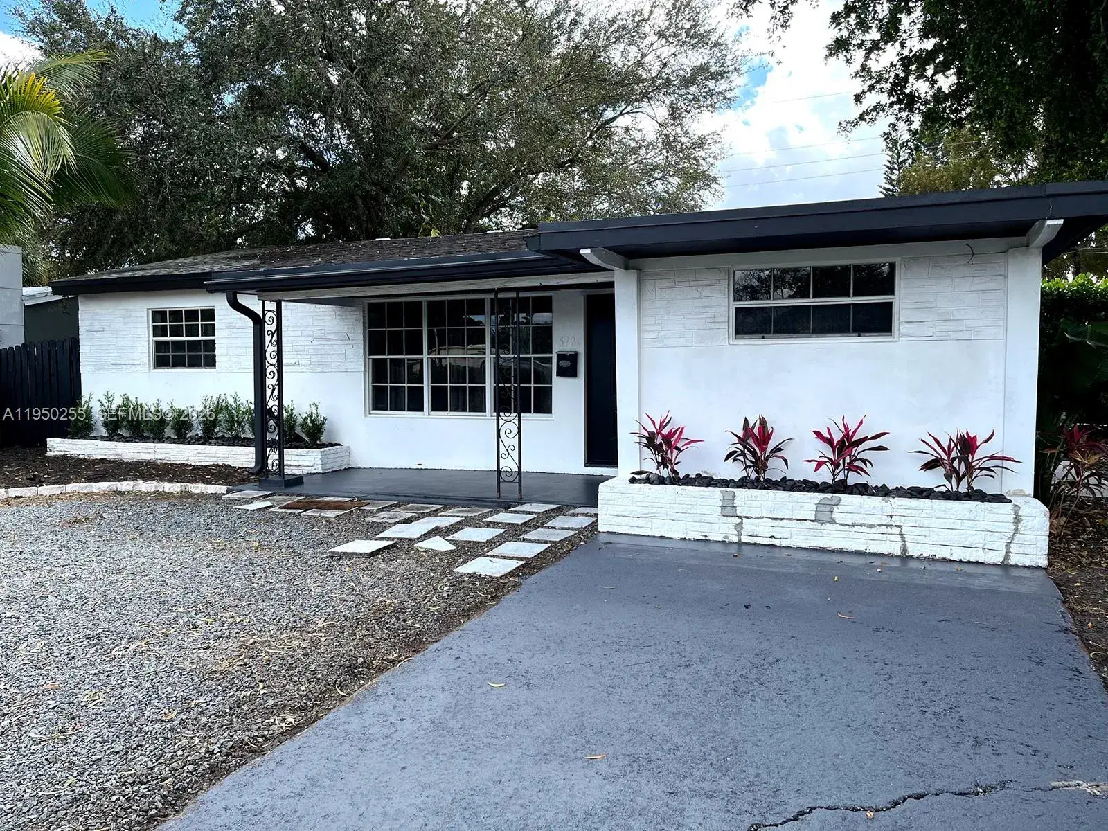 4 bedroom 2 bath Residential Lease for rent at 5720 Sheridan St # 1, Hollywood FL 33021