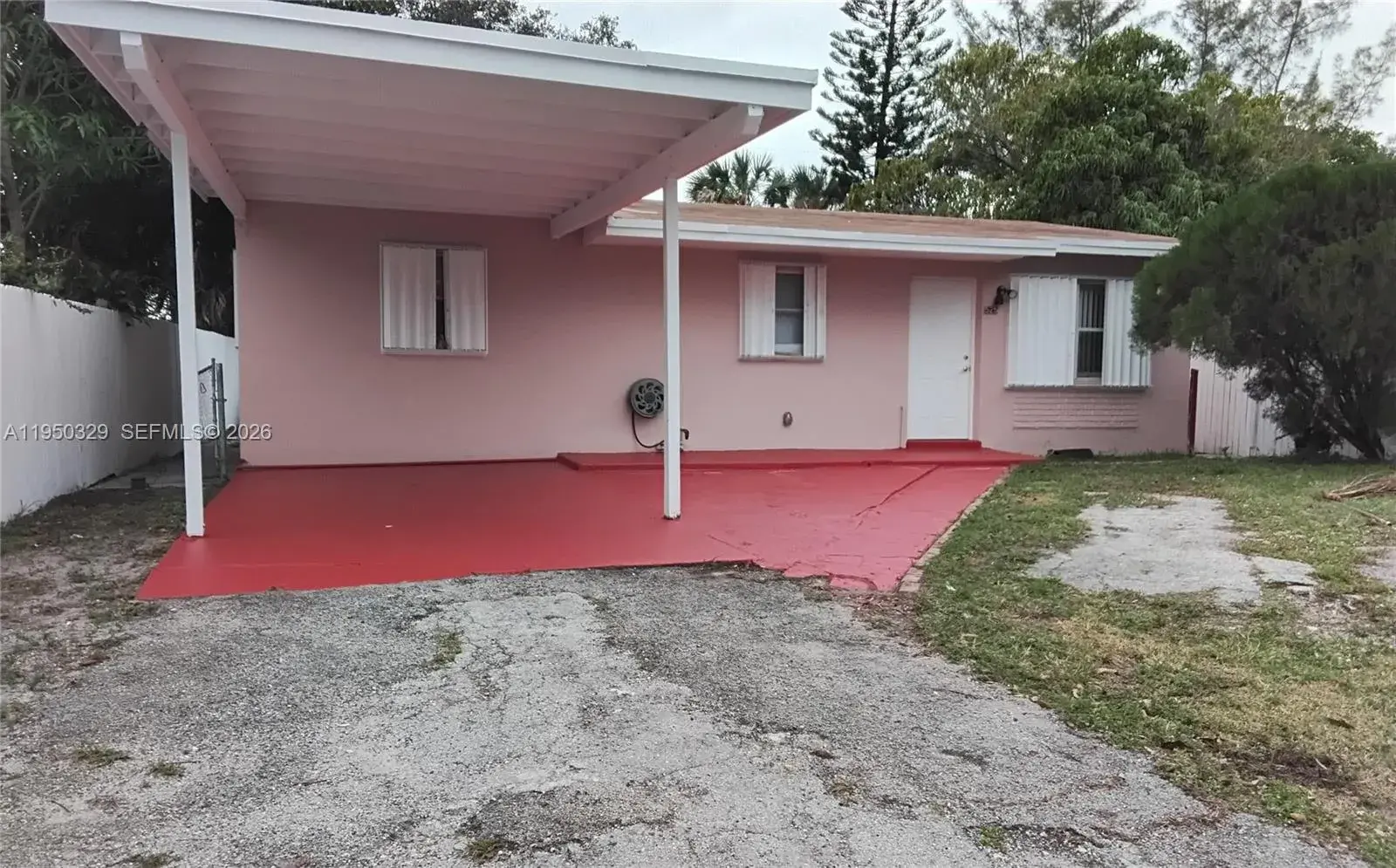 3 bedroom 2 bath Residential for sale at 525 NW 15th Ter, Fort Lauderdale FL 33311