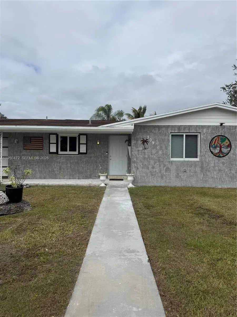 3 bedroom 2 bath Residential for sale at 309 NW 15th St, Homestead FL 33030