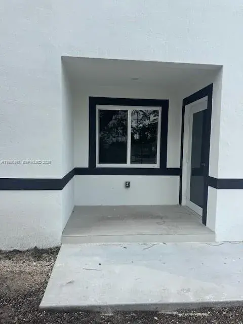 310 NW 6 st, Homestead FL 33030