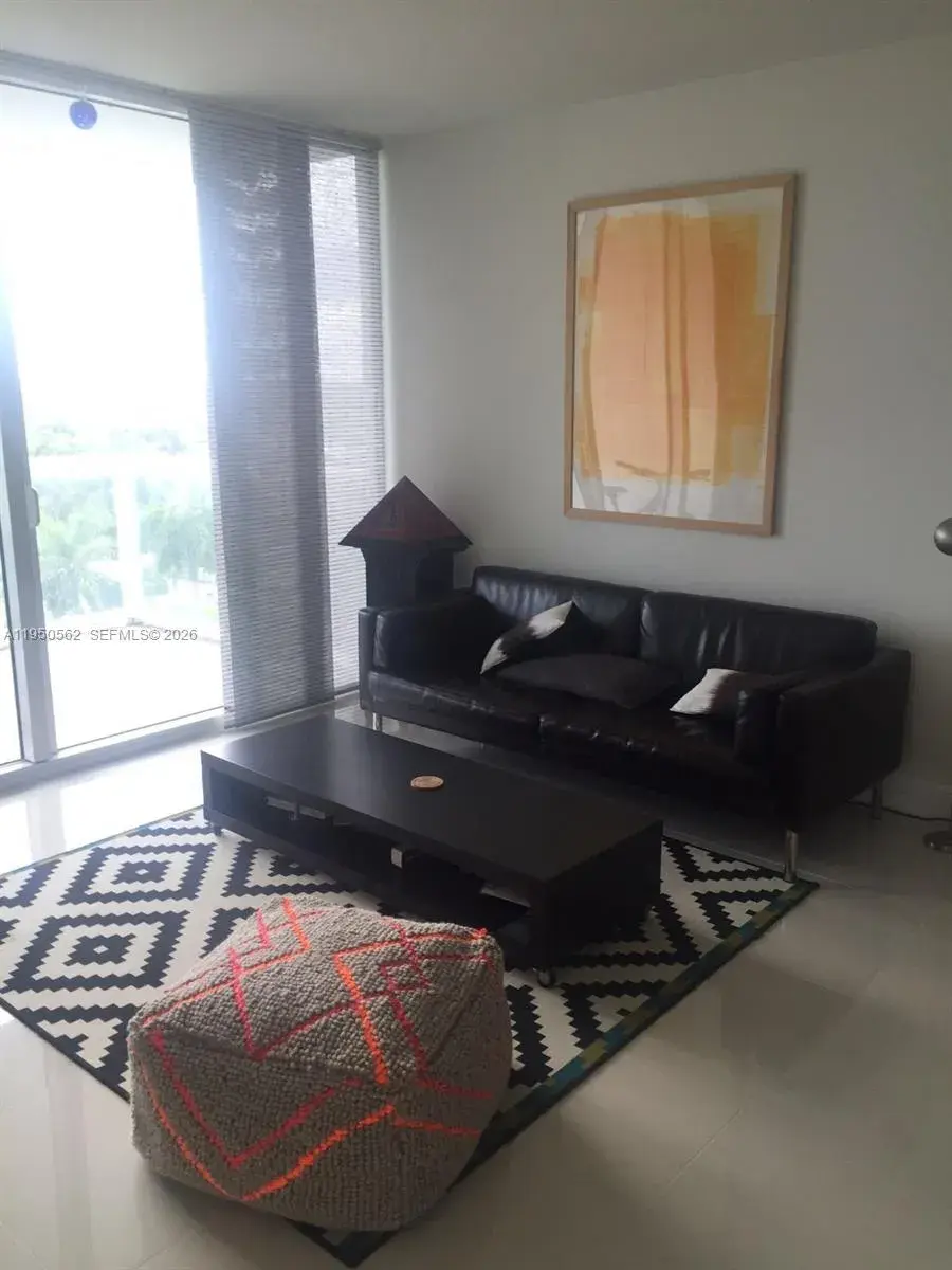 1 bedroom 2 bath Residential for sale at 1861 NW S River Dr, Miami FL 33125