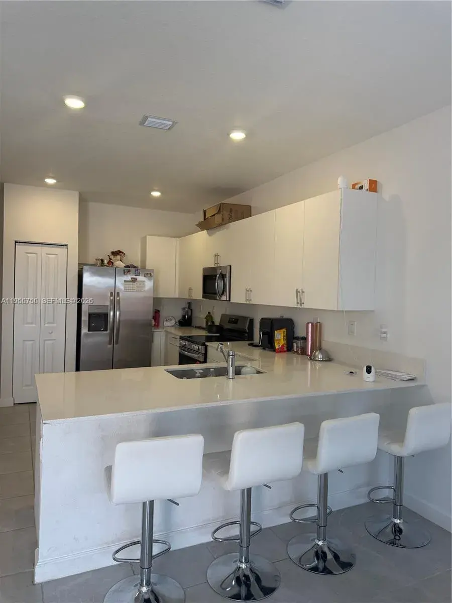 23124 SW 130th Ave, Miami FL 33170 photo 2