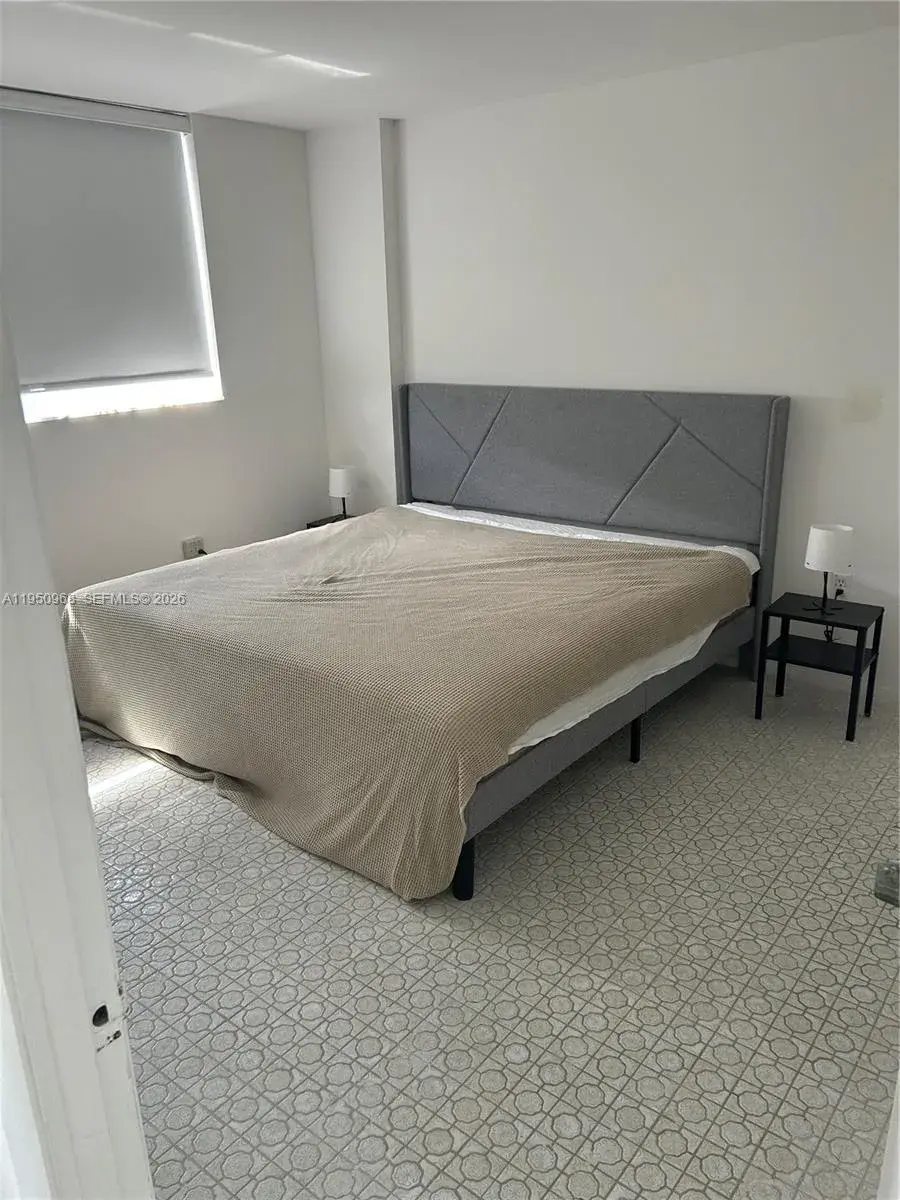 401 Ocean Dr # 810, Miami Beach FL 33139