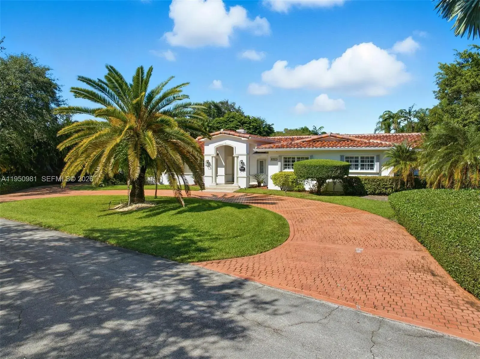 6801 SW 126th Ter, Pinecrest FL 33156