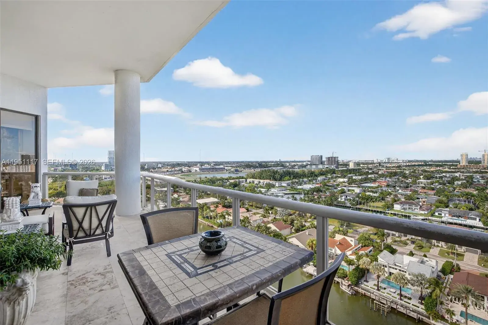 3598 Yacht Club Dr, Aventura FL 33180