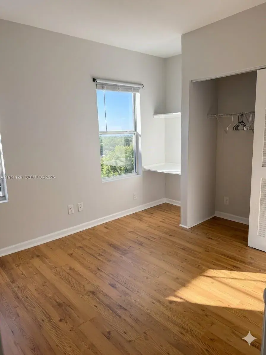 576 NE 63rd St # 8, Miami FL 33138