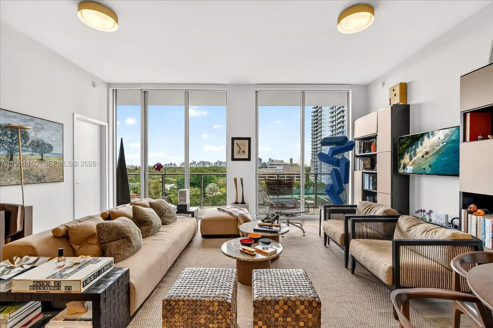 2 bedroom 2 bath Residential for sale at 2678 Tigertail Ave # 604, Miami FL 33133