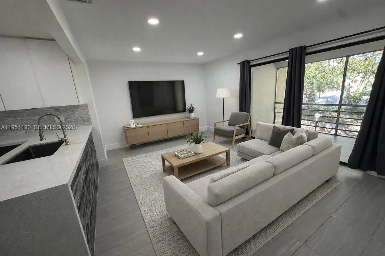 3 bedroom 2 bath Residential Lease for rent at 3199 Coral Hills Dr # 4, Coral Springs FL 33065