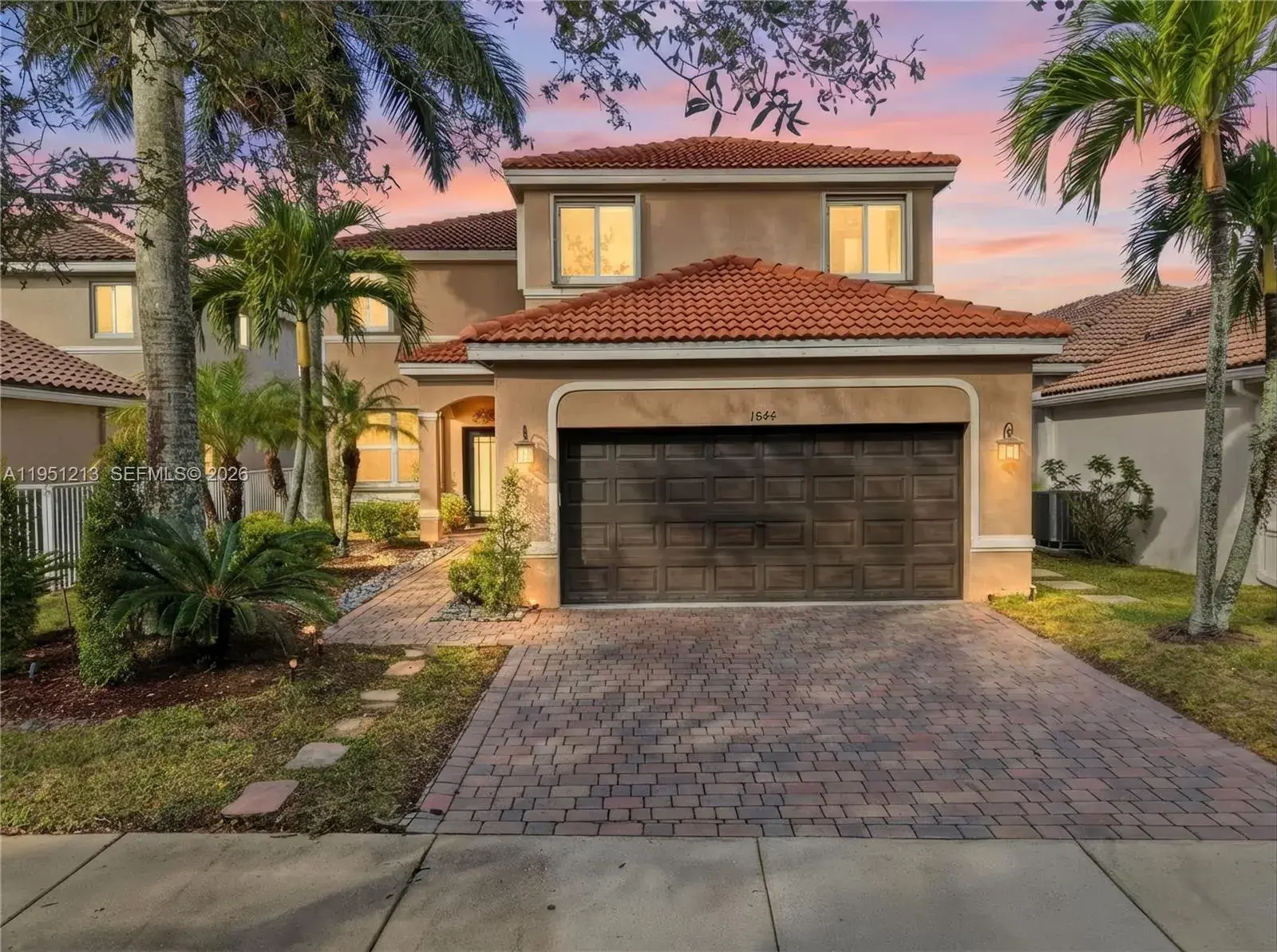 5 bedroom 3 bath Residential for sale at 1844 Aspen Ln, Weston FL 33327