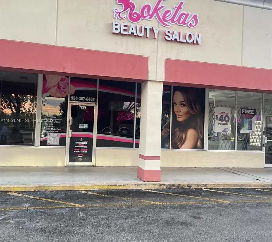 627 S State Road 7, Hollywood FL 33023