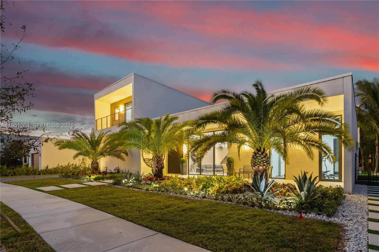 6 bedroom 6 bath Residential for sale at 16773 S Botaniko Dr S, Weston FL 33326