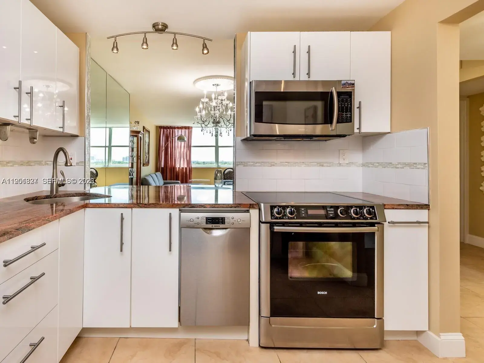 1410 S Ocean Dr # 905, Hollywood FL 33019