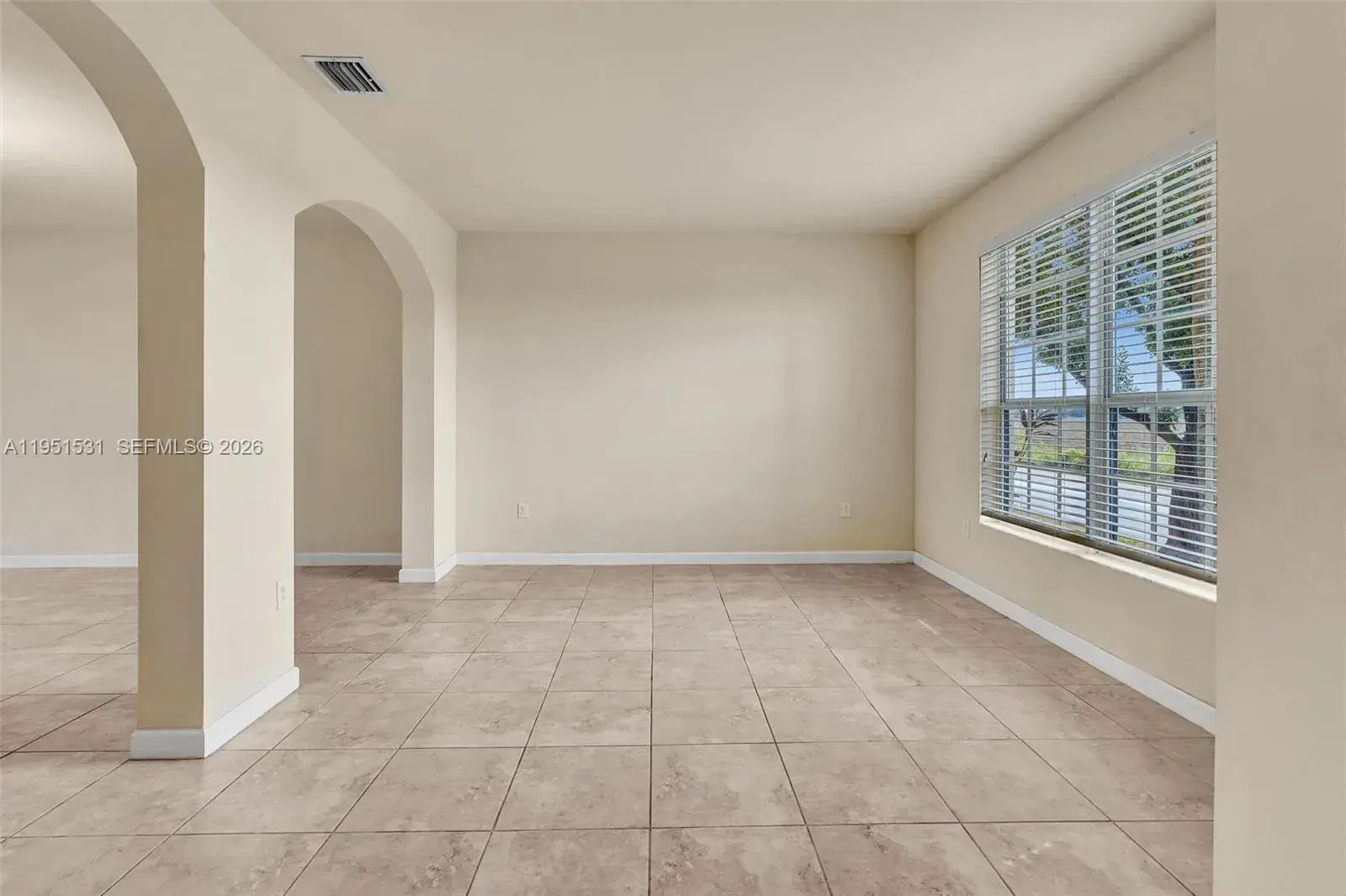 17161 SW 96th St, Miami FL 33196