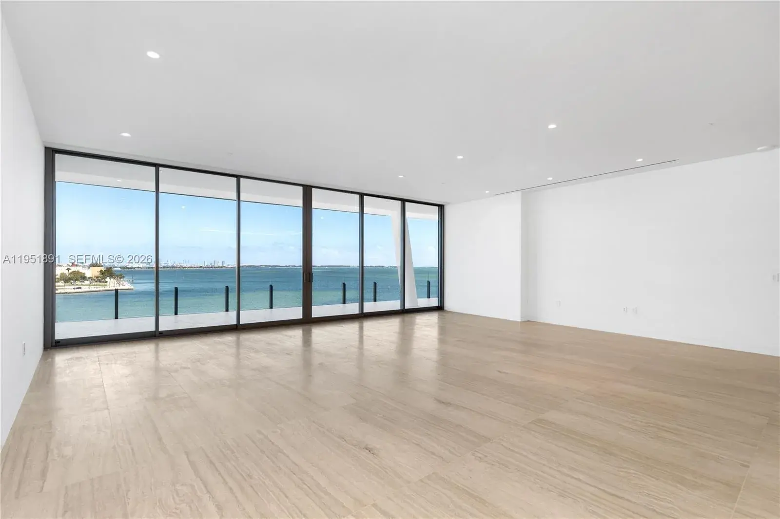 3 bedroom 3 bath Residential for sale at 5 Grove Isle Dr # L501, Miami FL 33133